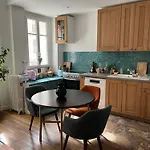 Calm Apartment In Great Location
