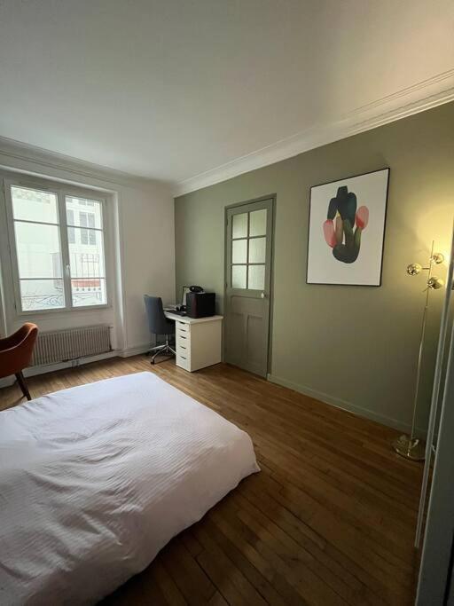 Calm In Great Location Apartment Paris