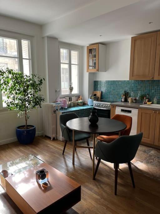 Calm In Great Location Apartment